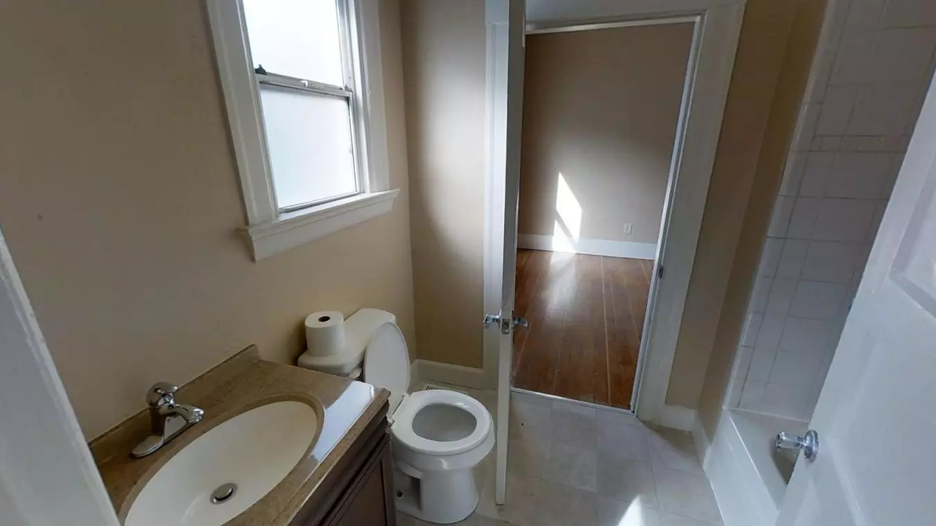 1321 Alcatraz Avenue, Berkeley, CA 94702 photo 2