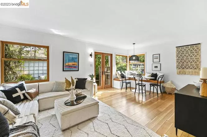 1419 Allston Way Apt A photo 2