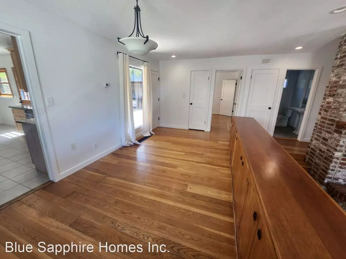 1468 Olympus Ave. photo 3