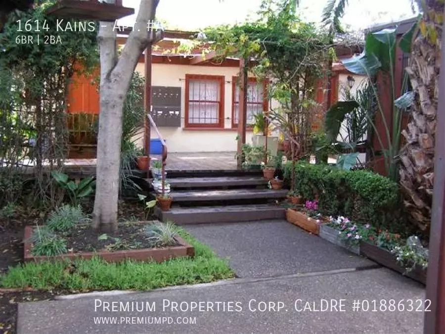 1614 Kains Avenue, Berkeley, CA 94702 photo 2
