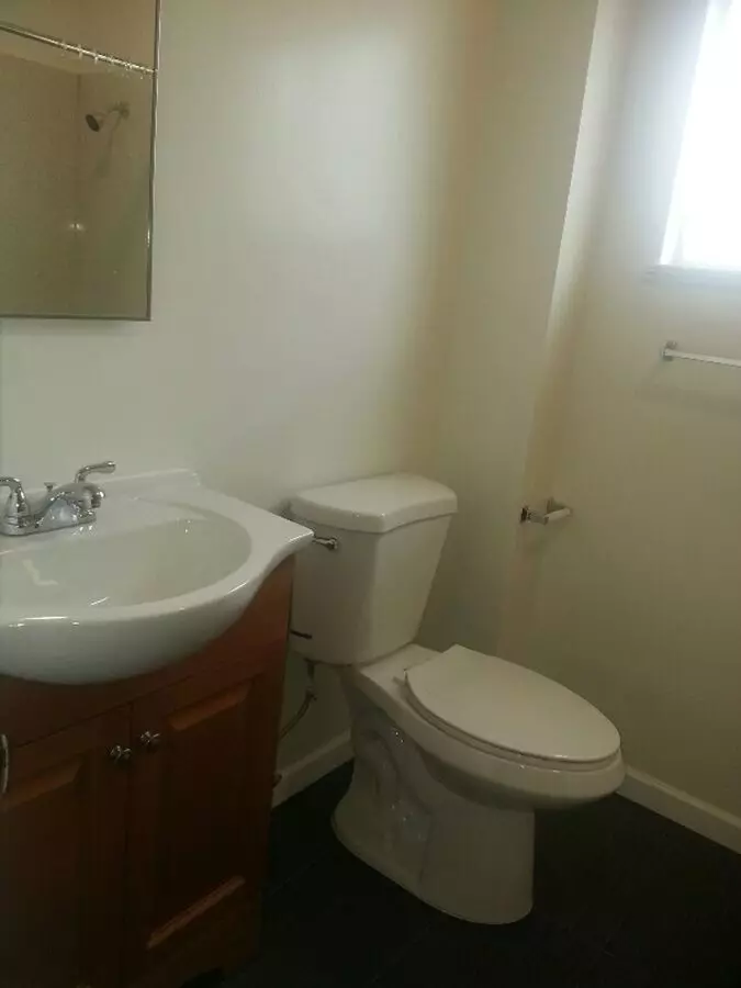 1708 Dwight Way photo 5