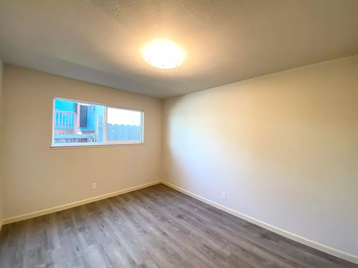 1735 Berkeley Way, Berkeley, CA 94703 photo 5