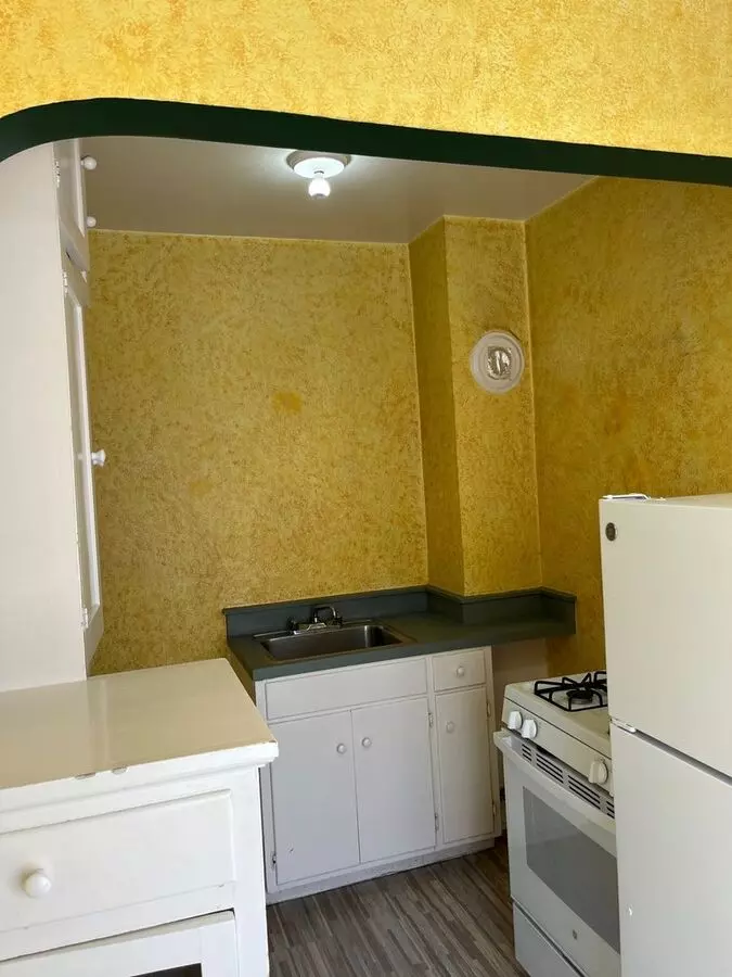 1806 #8 Walnut Street, Berkeley - Experience North Berkeley Living! photo 3