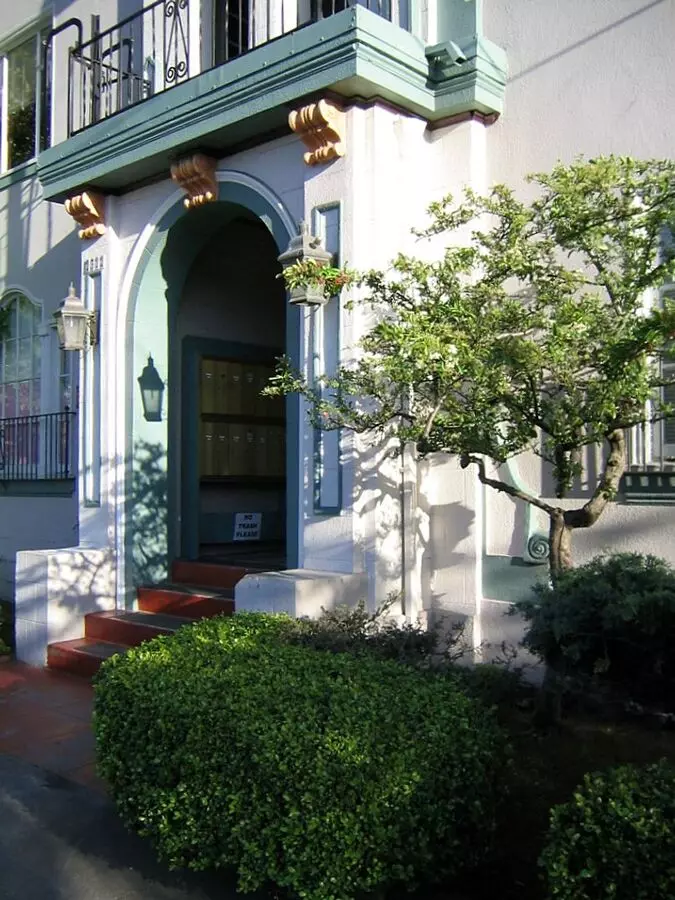 1br - 600ft2 - Sunny Apartment, Close To Everywhere! Nearby Bart photo 2