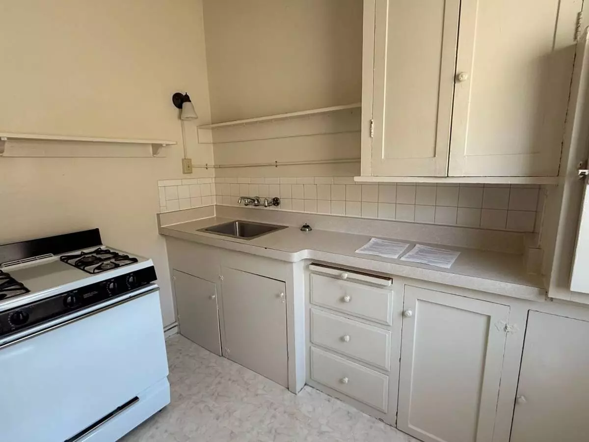 1br - 600ft2 - Sunny Apartment, Close To Everywhere! Nearby Bart photo 4