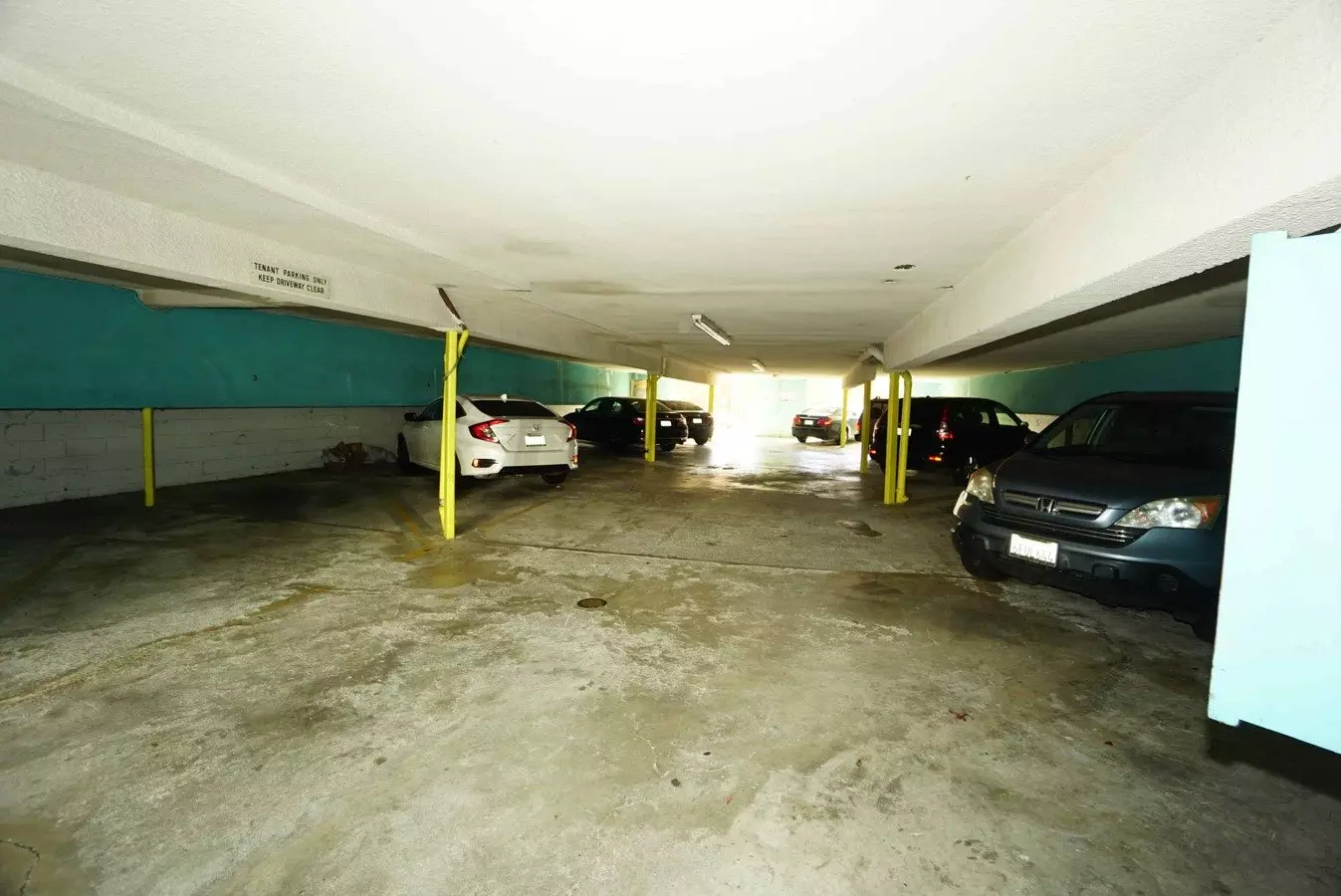 2028 Dwight Way Rentals photo 4
