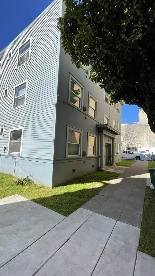 2030 Bancroft Way, Berkeley, CA 94704 photo 4