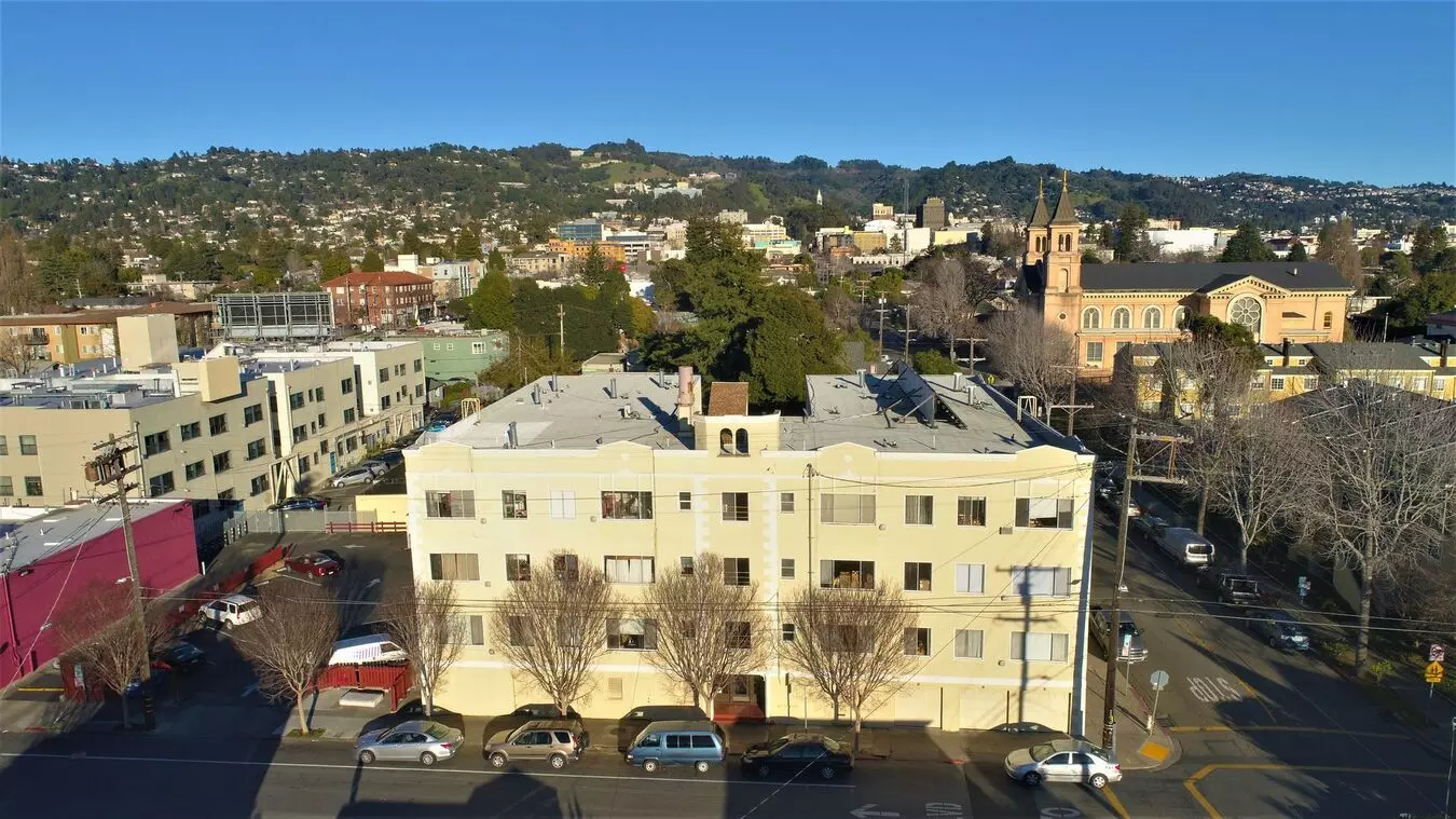 2091 California Street, Berkeley (Apartment) photo 3