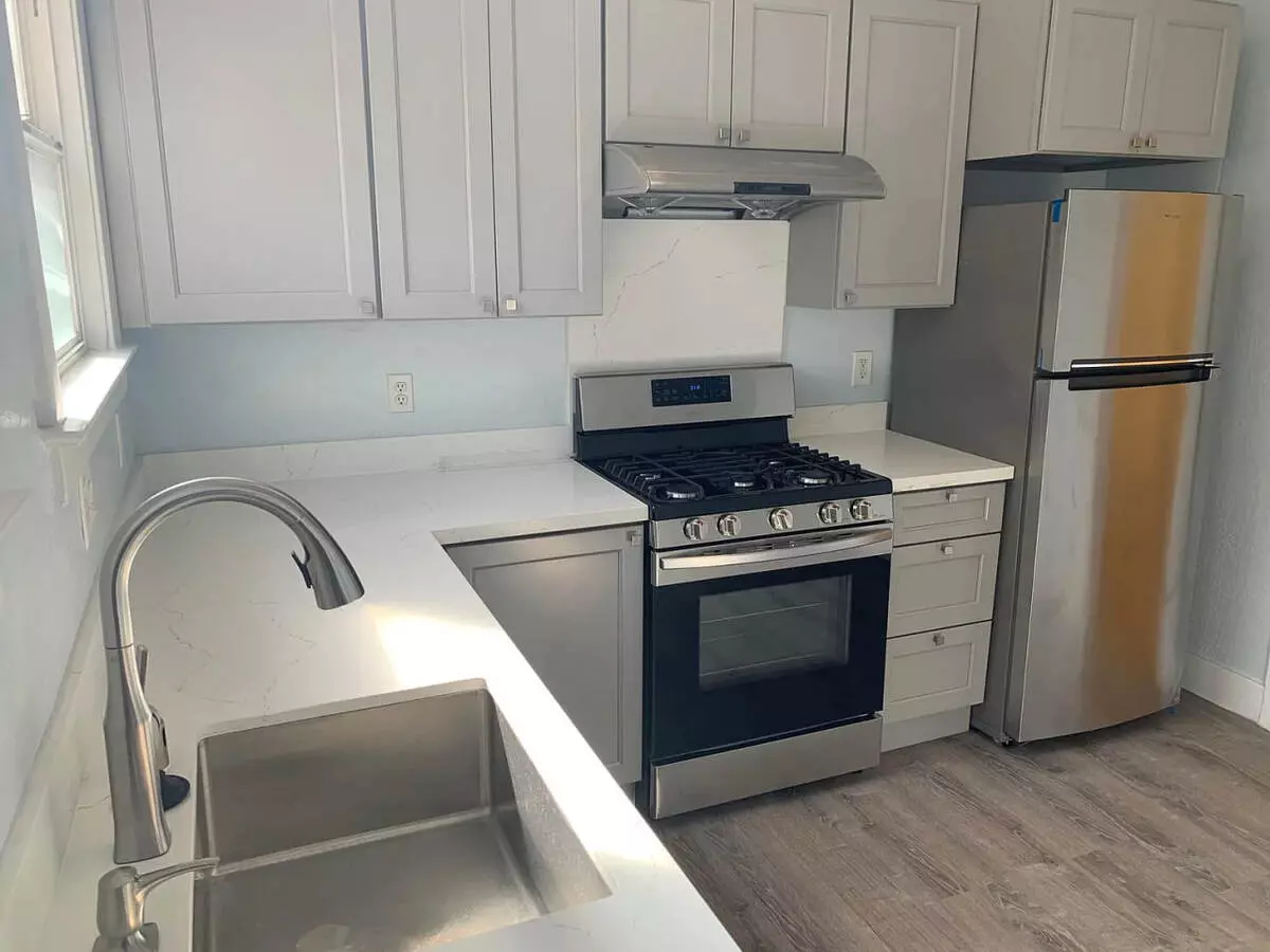 2119 Sacramento St Apt 2A photo 4