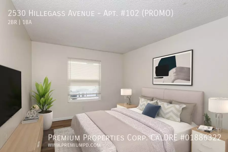 2530 Hillegass Ave photo 2
