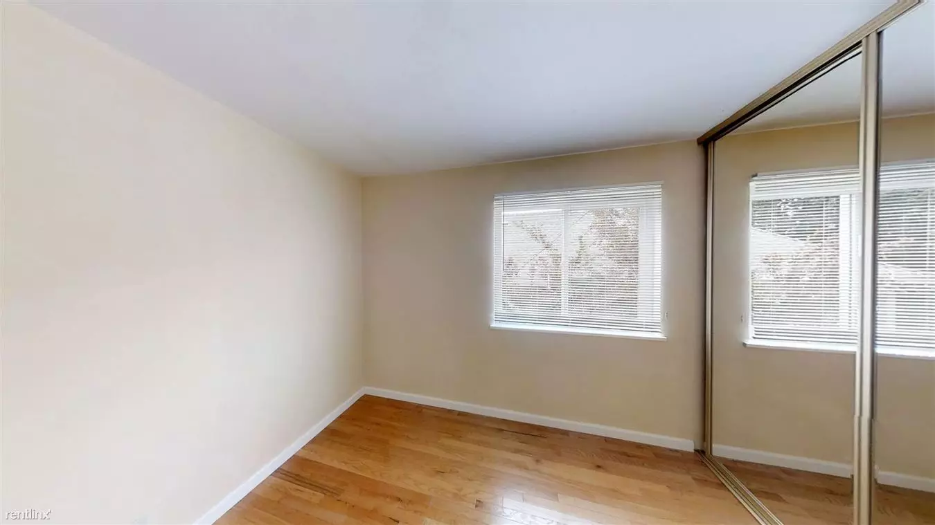 2533 Hillegass Avenue, Berkeley, CA 94704 photo 4
