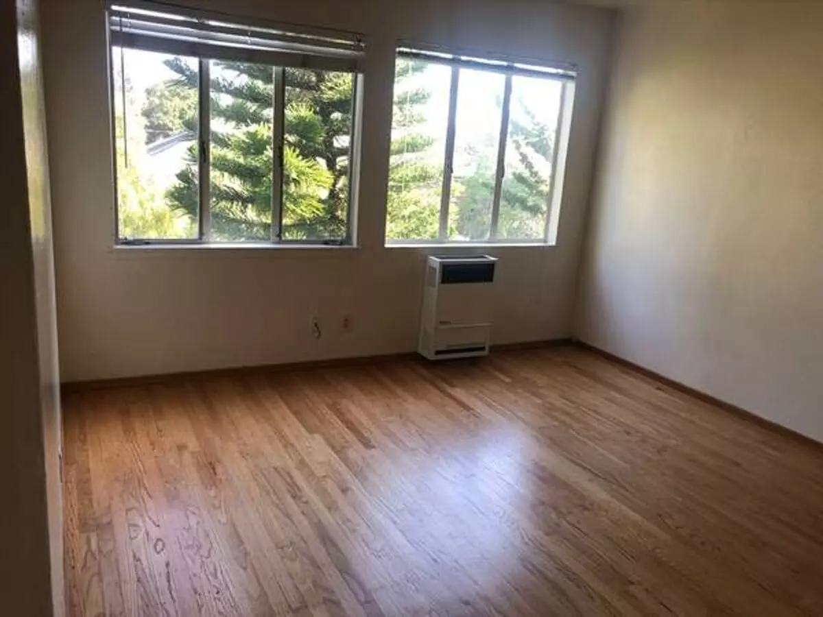 2540 Benvenue LLC photo 5