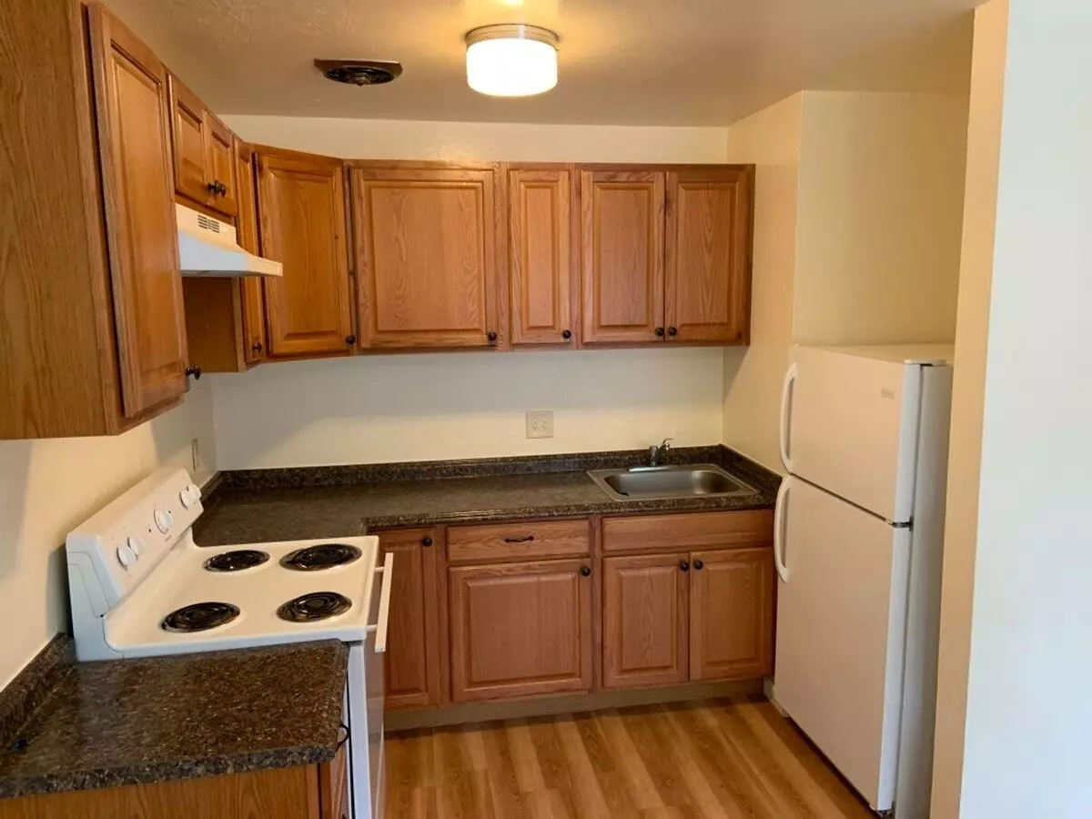2540 Benvenue LLC photo 2