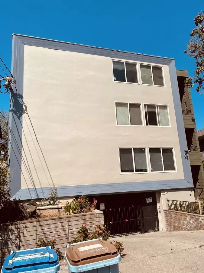 2610 Regent St. photo 3