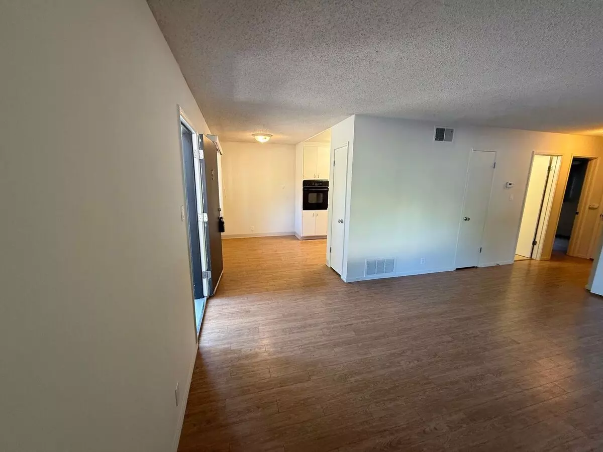 2819 Derby Street, Berkeley, CA 94705 photo 3