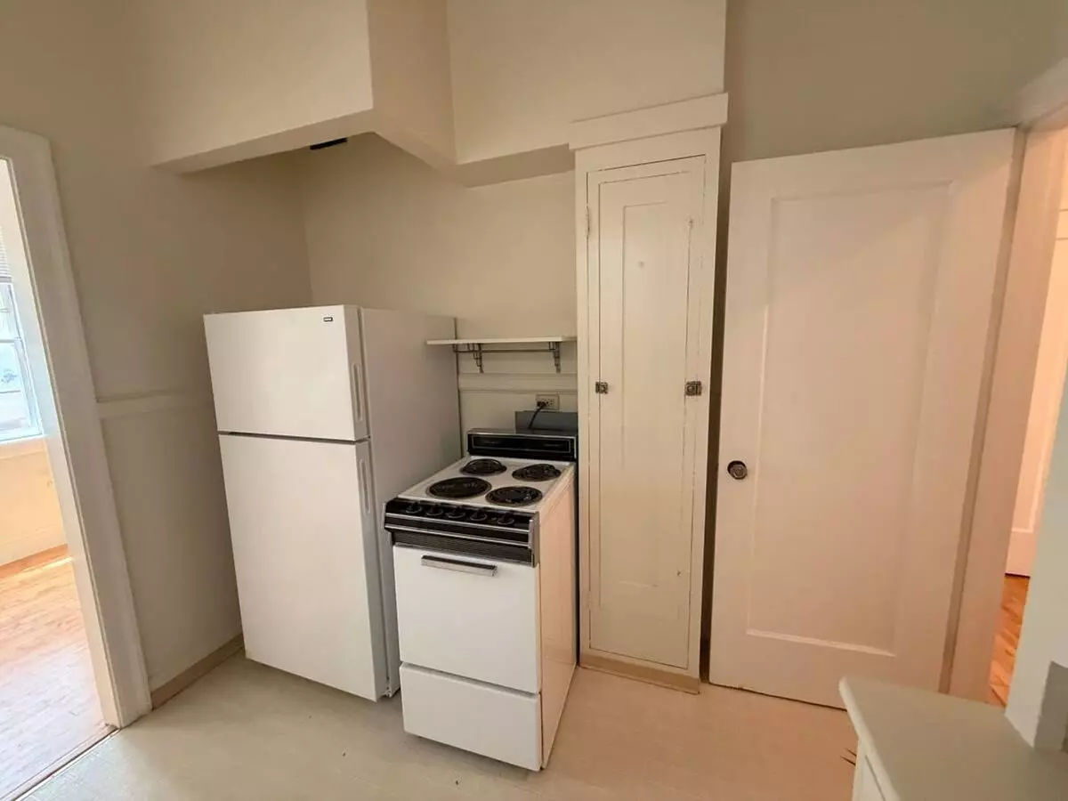 2br - 780ft2 - Prime Location! One Block To Ucb photo 5