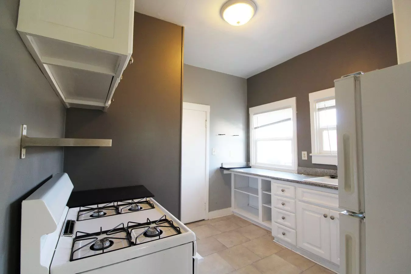3337 King St. photo 3
