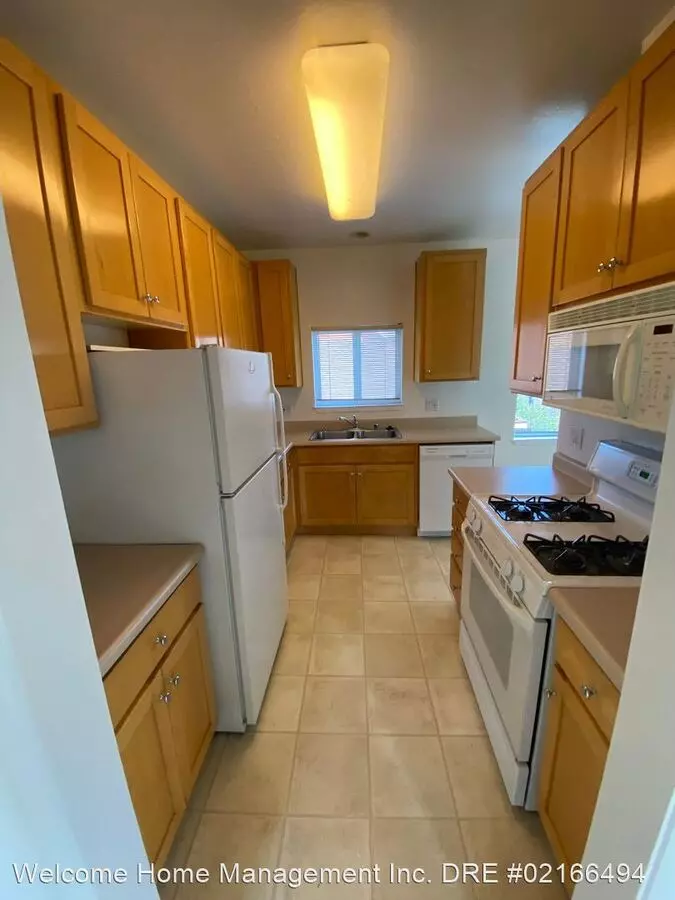 426 Henry Street photo 5