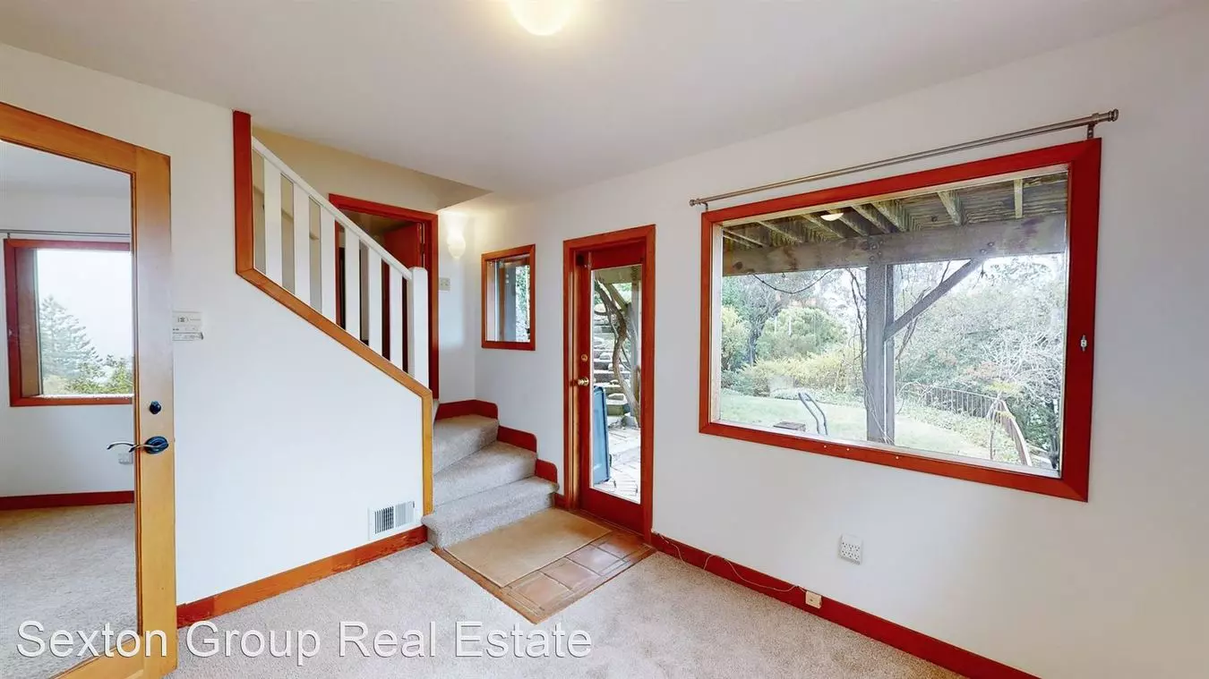 9 Fairlawn Drive, Berkeley, CA 94708 photo 2