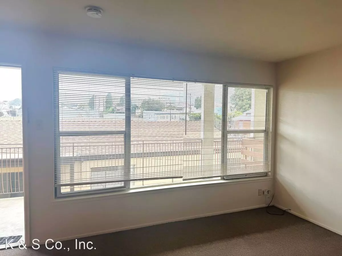 2532 Dana Street, Berkeley, CA 94704 photo 2