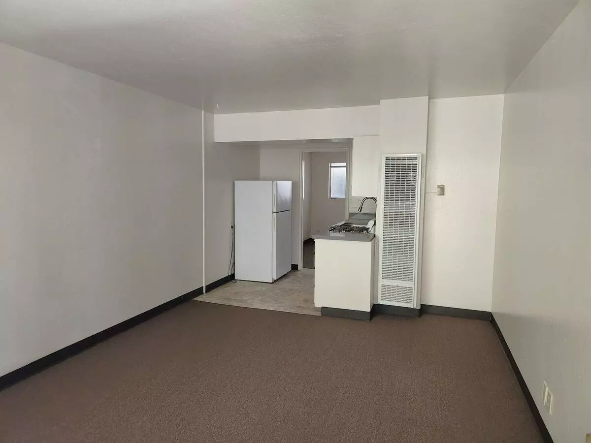 Comfortable 1 Bedroom Located Downtown Off Shattuck Ave photo 2