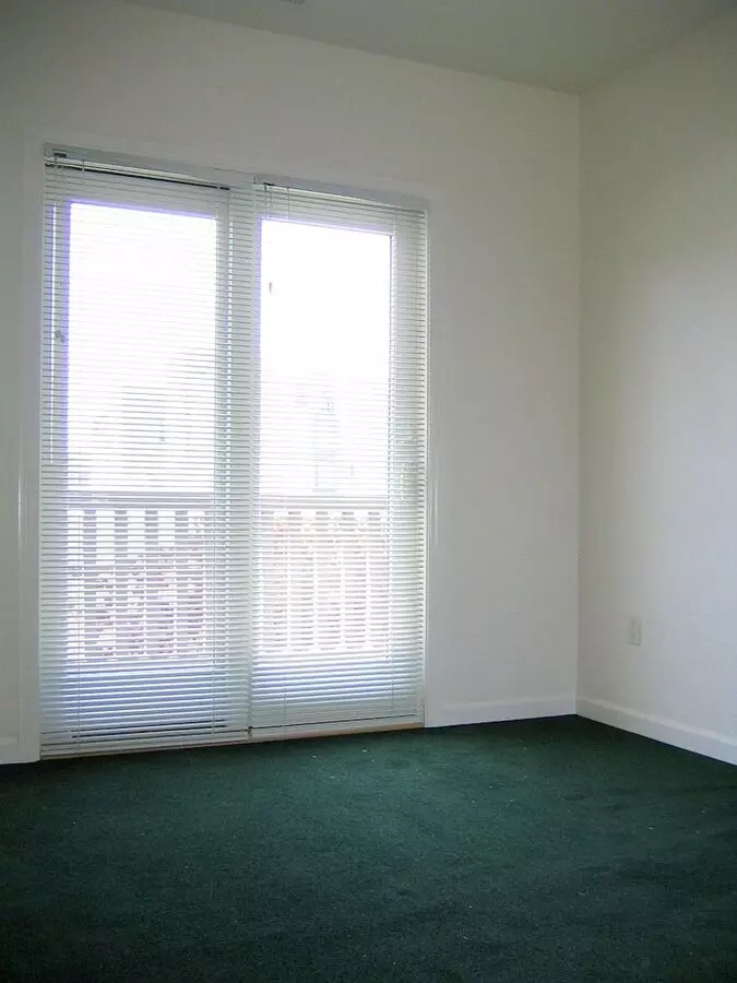 Coming Soon - 2175 Dwight Way, Berkeley - A Charming Berkeley Four Bedroom Rental Rarity! Starting June 1st 2022 photo 4