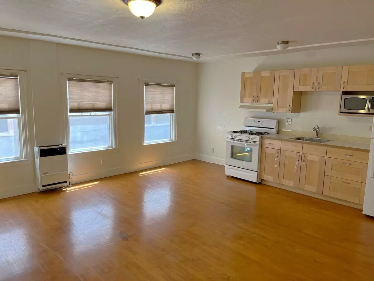 1806 Walnut Street, Berkeley, CA 94709 photo 2