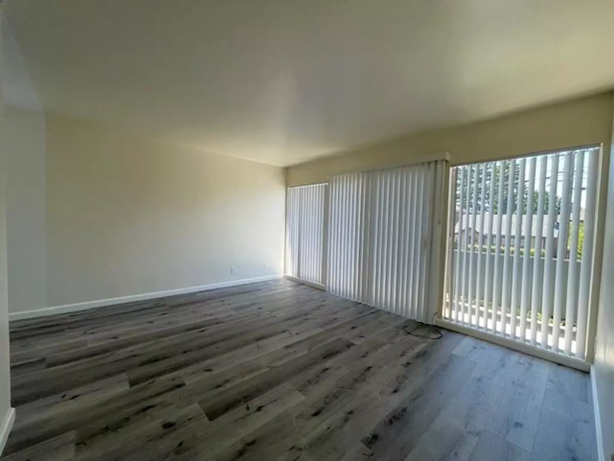 2024 Vine Street, Berkeley (Apartment) photo 5