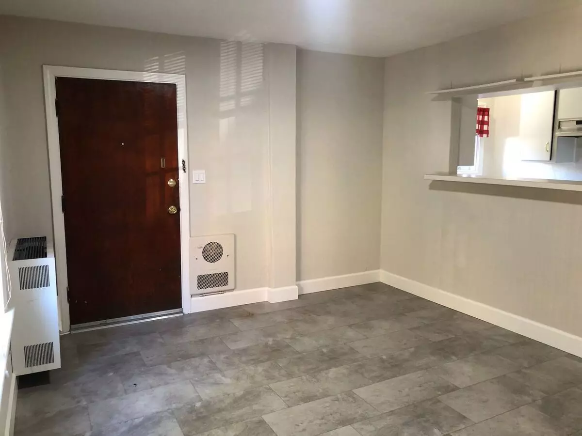 1689 Scenic Avenue, Berkeley, CA 94709 photo 3
