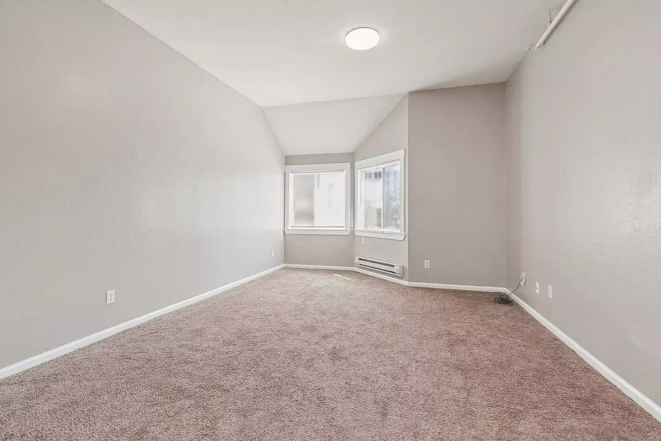 2070 University Avenue, Berkeley, CA 94704 photo 3