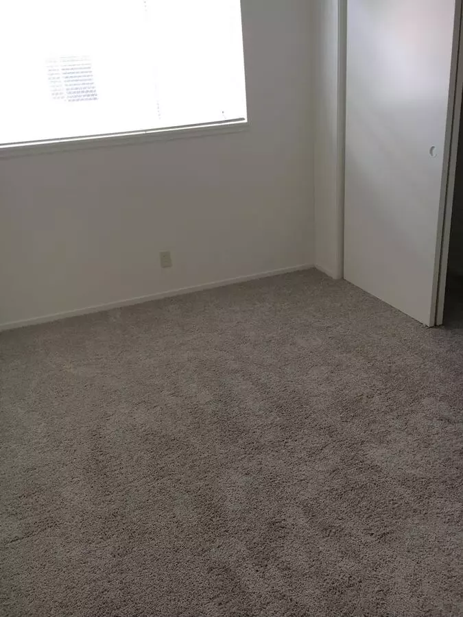 Updated Top Floor Unit Near Campus, Shattuck Ave. &amp; Telegraph Ave. photo 4
