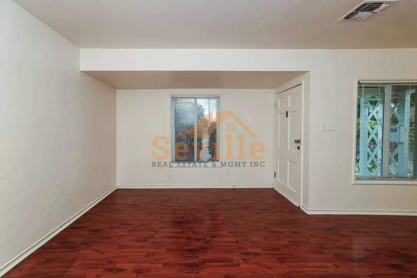 Single Story 3br/1ba Home In Convenient South Berkeley Neighborhood. photo 5