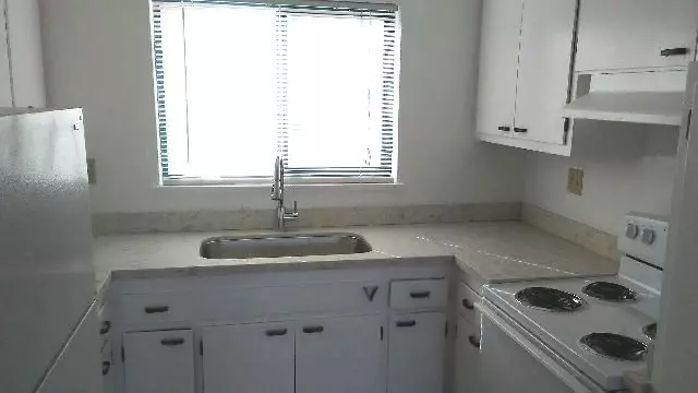 1737 Solano Avenue, Berkeley, CA 94707 photo 4