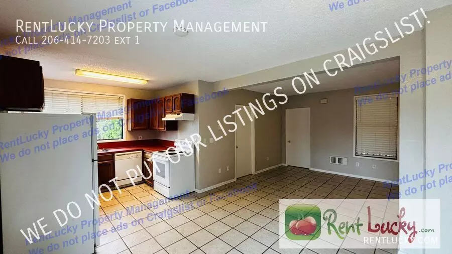 25911 Old Lawson Road, Black Diamond, WA 98010 photo 3