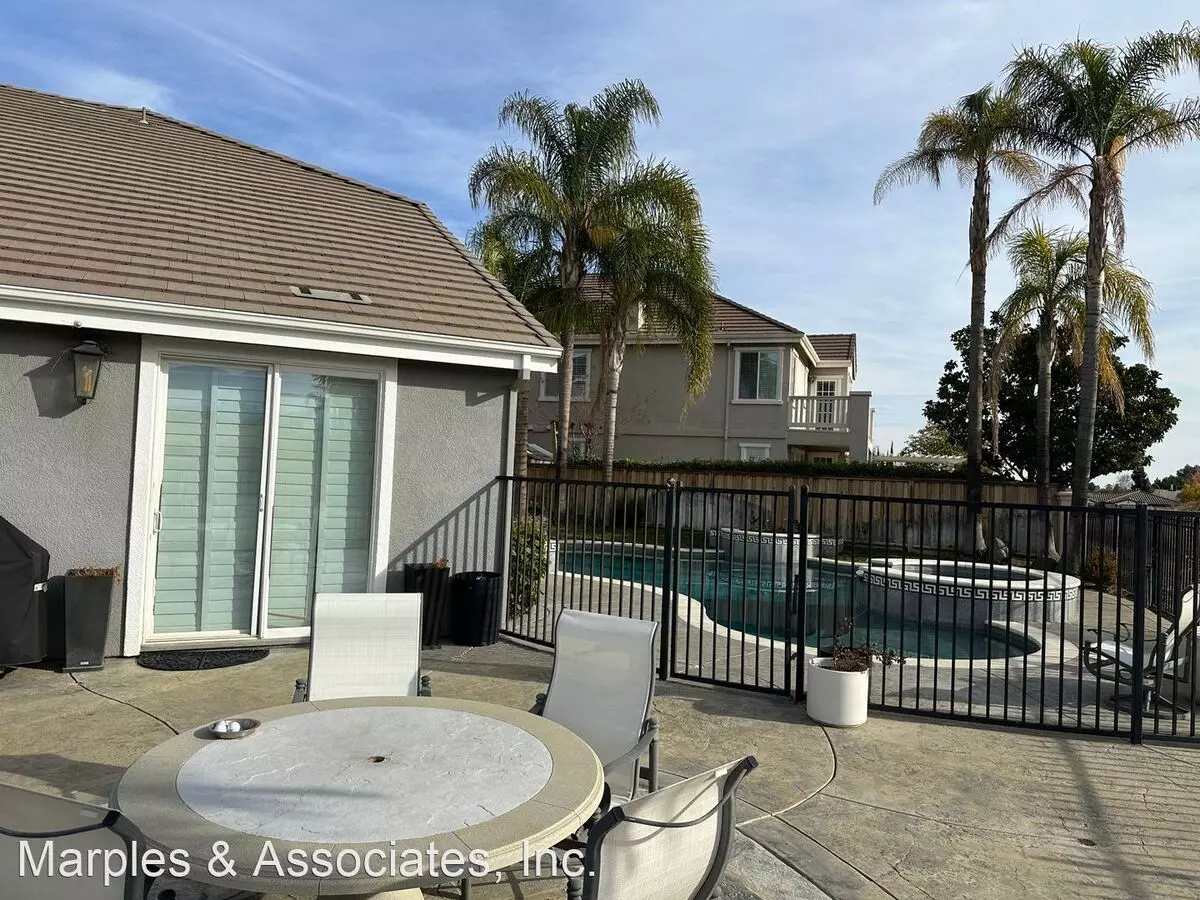 2609 Silvermere Court, Brentwood, CA 94513 photo 2