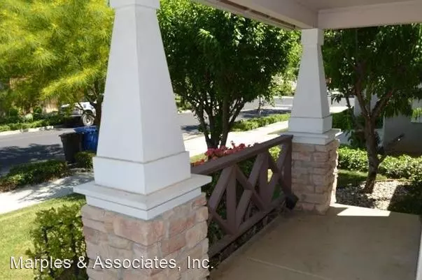 4742 Ford St photo 3