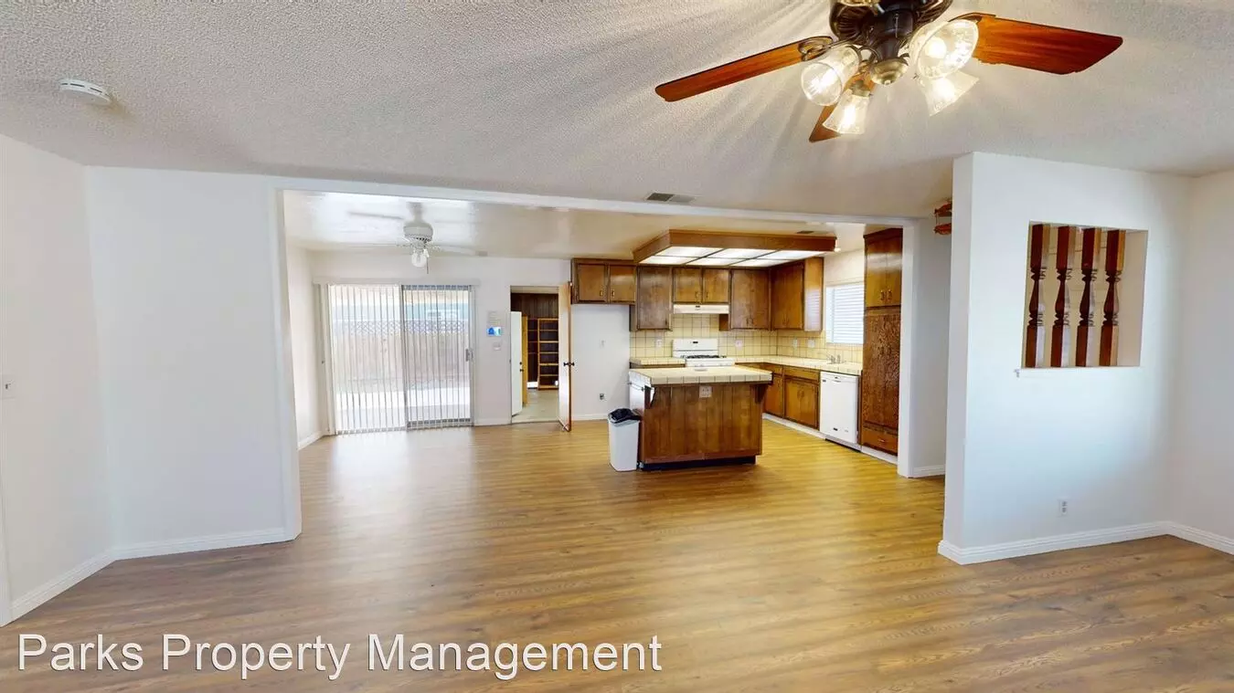 806 Oak Street, Brentwood, CA 94513 photo 3