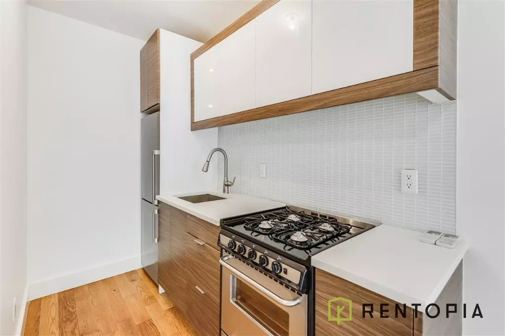 106 Meserole Street photo 5