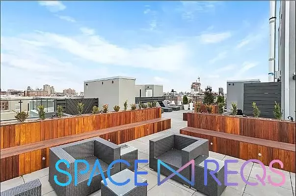 25 East 19th Street photo 4
