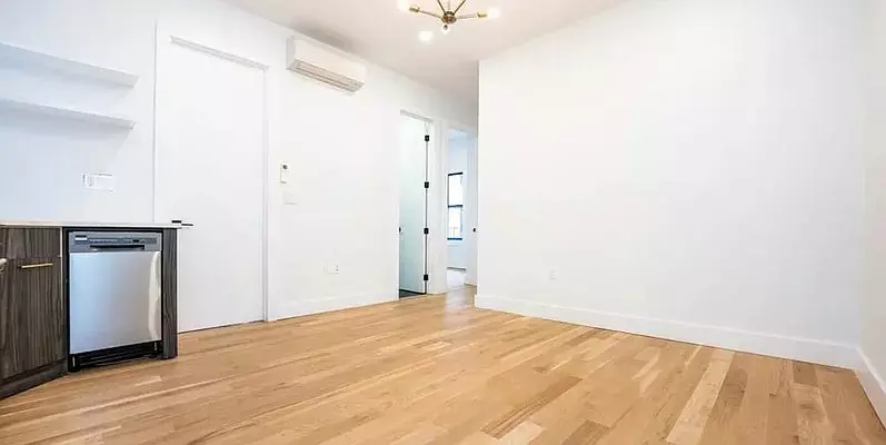 180 Borinquen Place photo 3