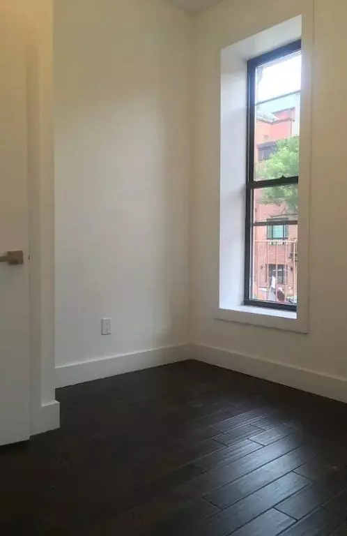 805 Quincy Street photo 5