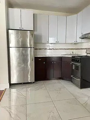 812 Crown Street photo 5