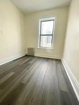 812 Crown Street photo 4