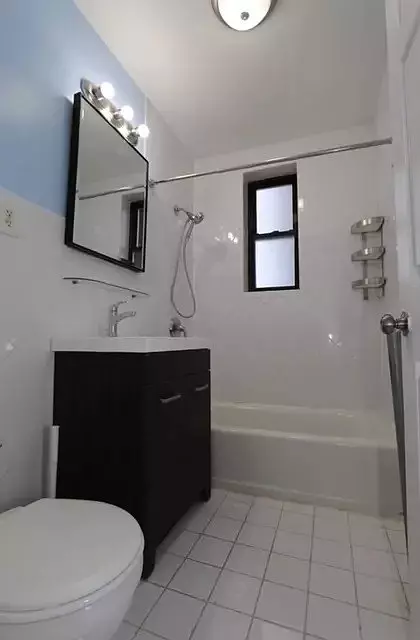 All New One Bedroom Co-op Apartment On The Second Floor Of An Elevator photo 5