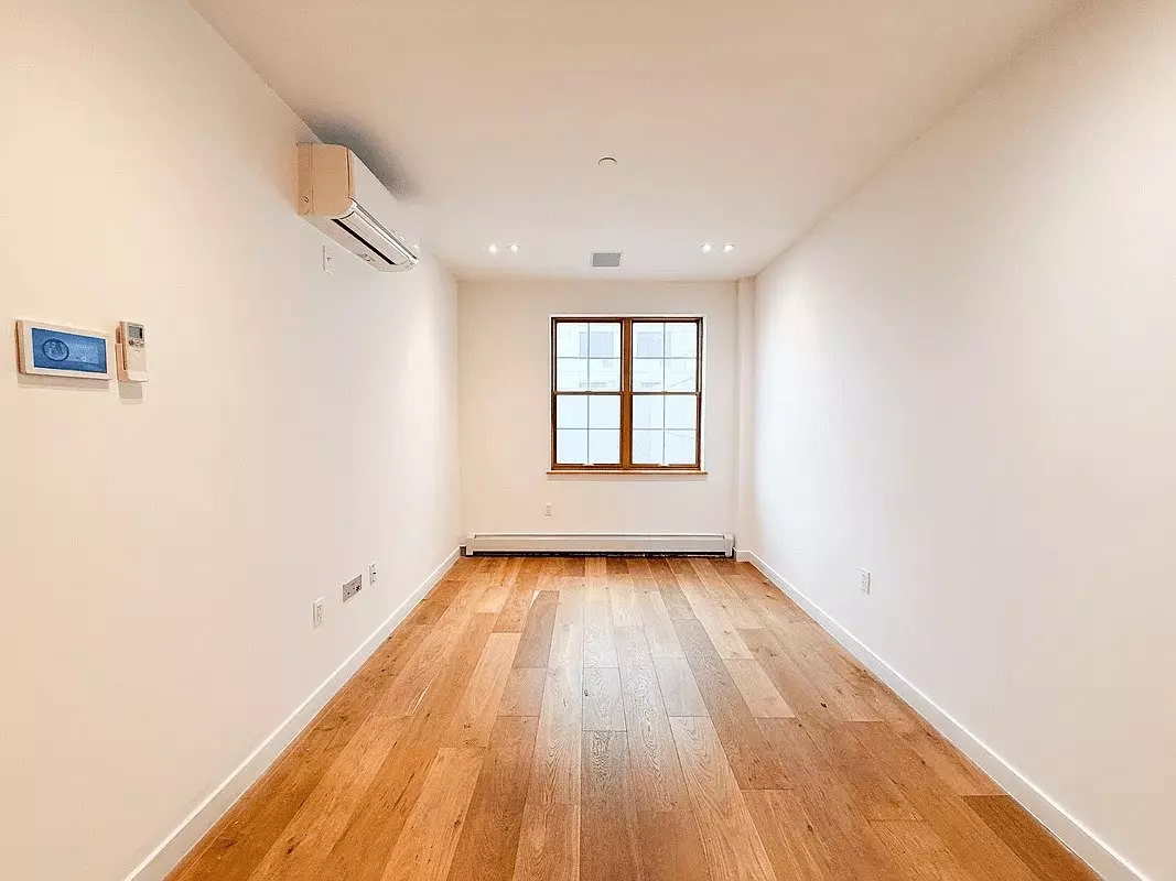Modern 1br/1ba Apartment Steps From J/z Train photo 4