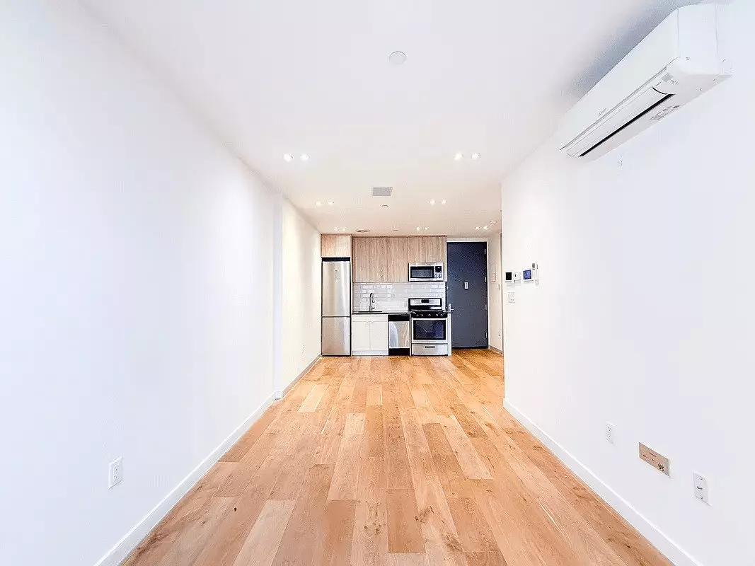 Modern 1br/1ba Apartment Steps From J/z Train photo 3