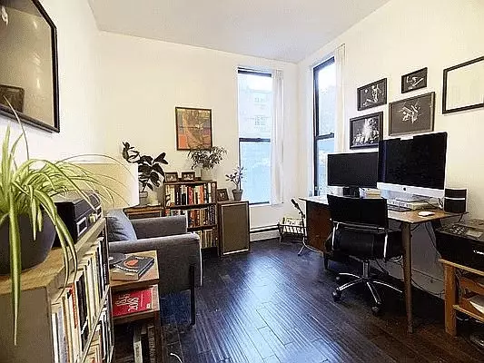 Room Available In This Beautiful Duplex 2 Bedroom photo 3