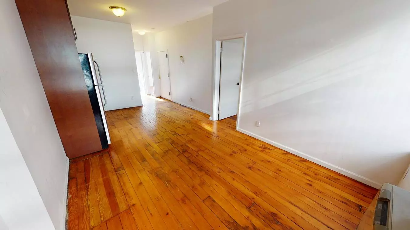 Stylish Williamsburg apartment off Marcy Ave photo 3