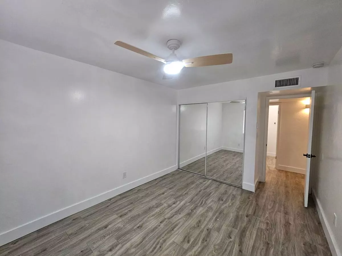 Apache Road Apartments photo 4