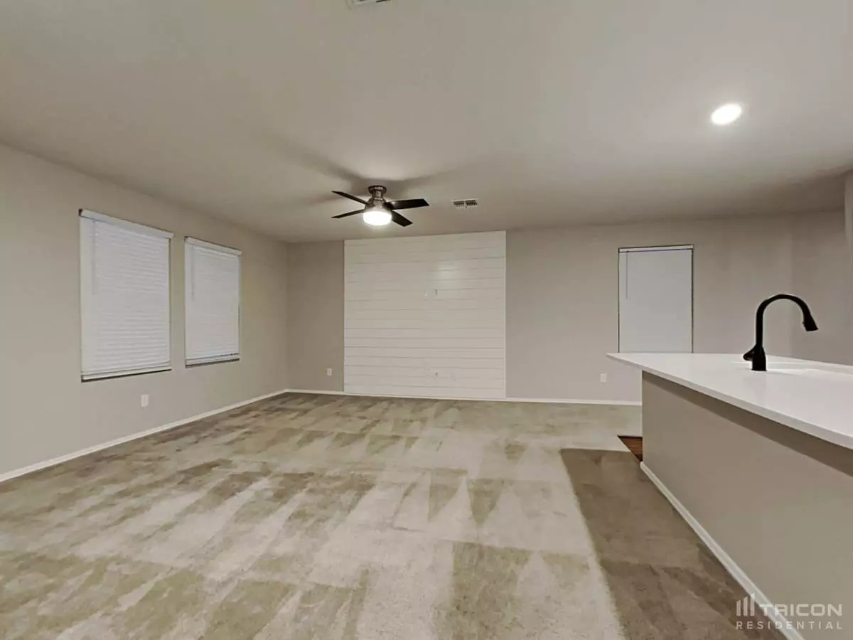 20045 West Washington Street, Buckeye, AZ 85326 photo 2